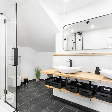 Modern In On Location * Selm