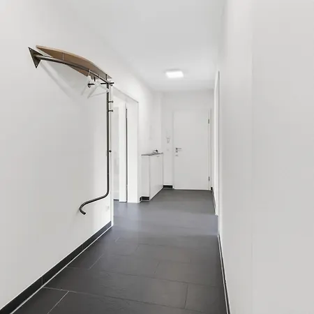 Modern In On Location 公寓 *