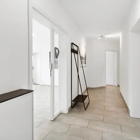 Modern In On Location Selm