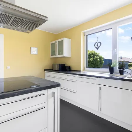 Modern In On Location * Selm