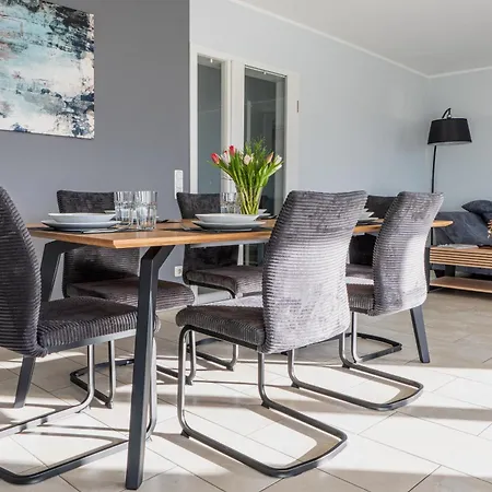 Modern In On Location * Selm