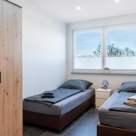 Modern In On Location * Selm