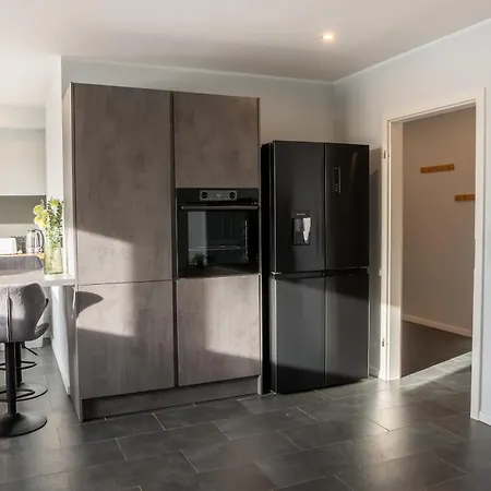 Apartament Modern In On Location Selm