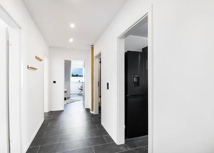 Modern In On Location Apartman