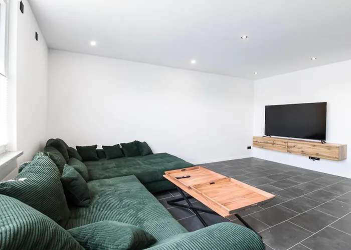 Modern In On Location * Selm