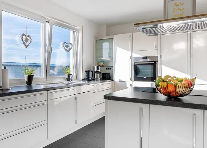 Modern In On Location