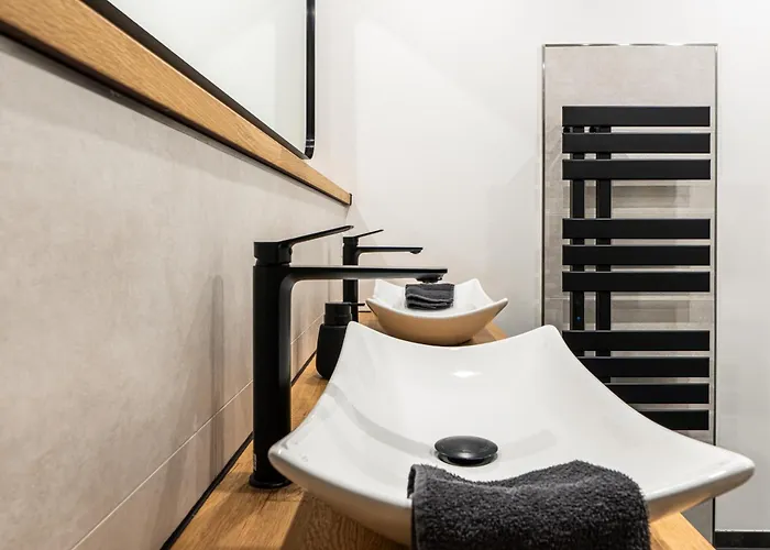 Modern In On Location * Selm